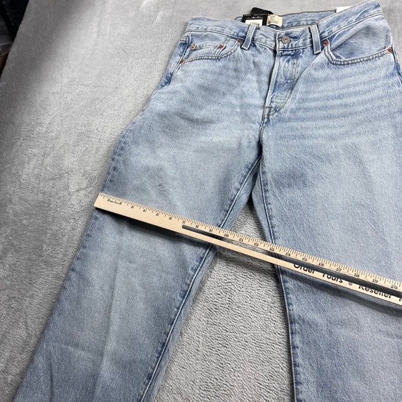 Levis 501 90s Jeans Womens 27x30 Light Wash Blue Straight Leg Denim A19590011 - Picture 9 of 12